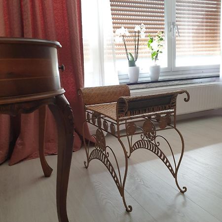 Zimmer Mit Charme Sonne Nuremberga Exterior foto