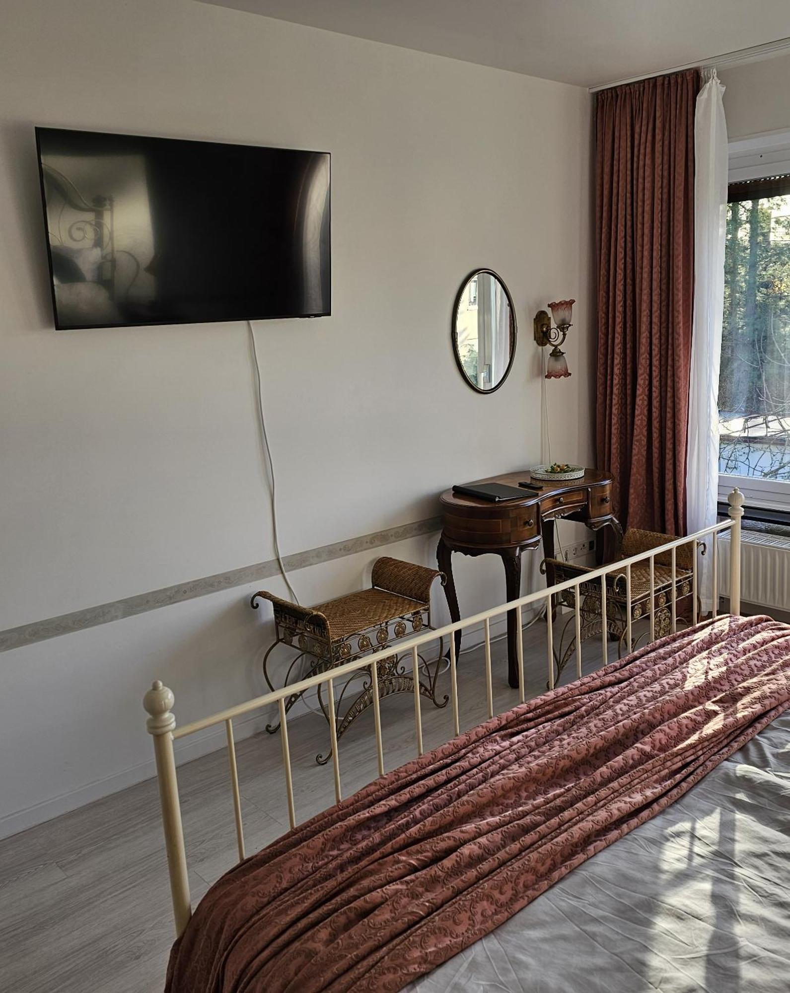 Zimmer Mit Charme Sonne Nuremberga Exterior foto